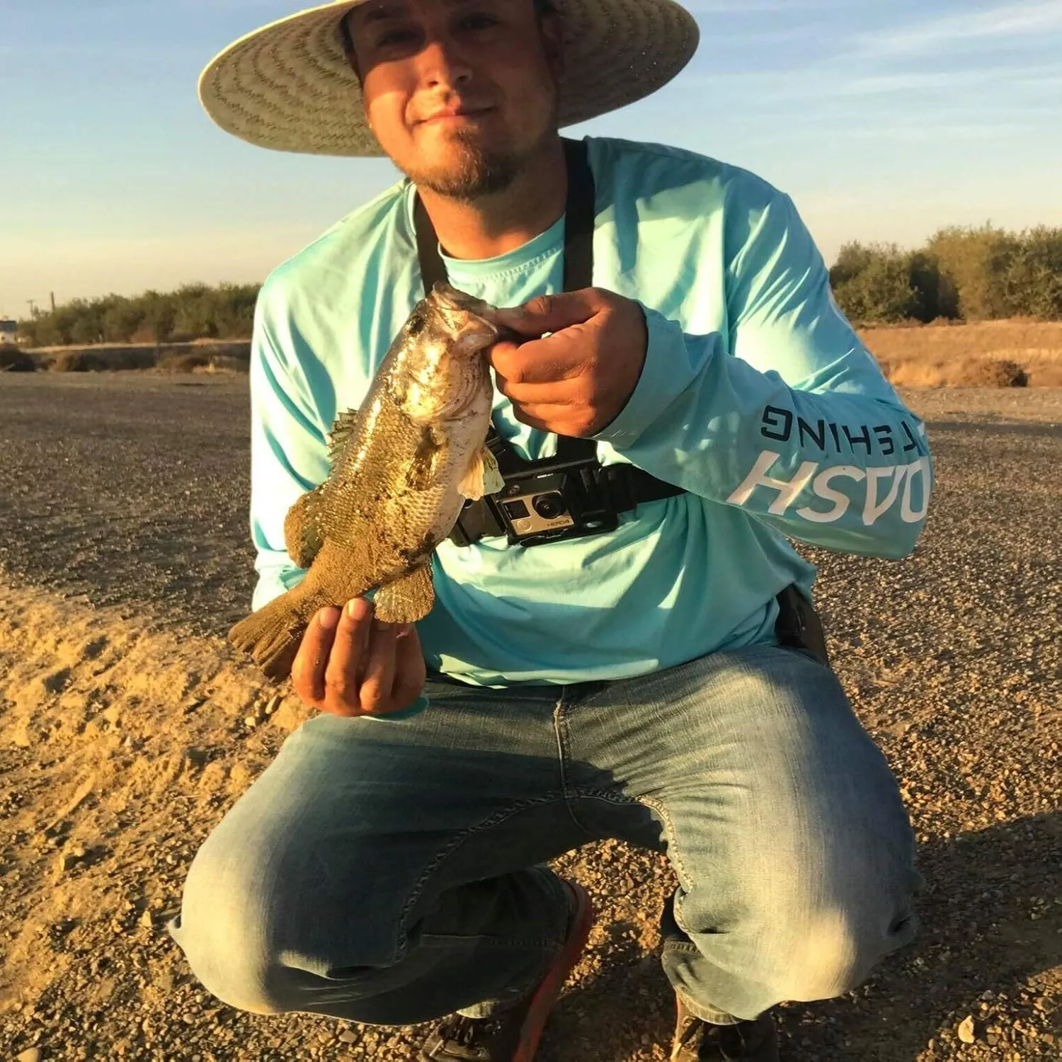 BASSDASH Fishing T Shirts for Men UV Sun Protection UPF 50  Long Sleeve Tee T-Shirt