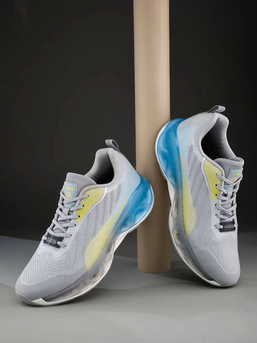 CRASH Grey Men's Running Shoes