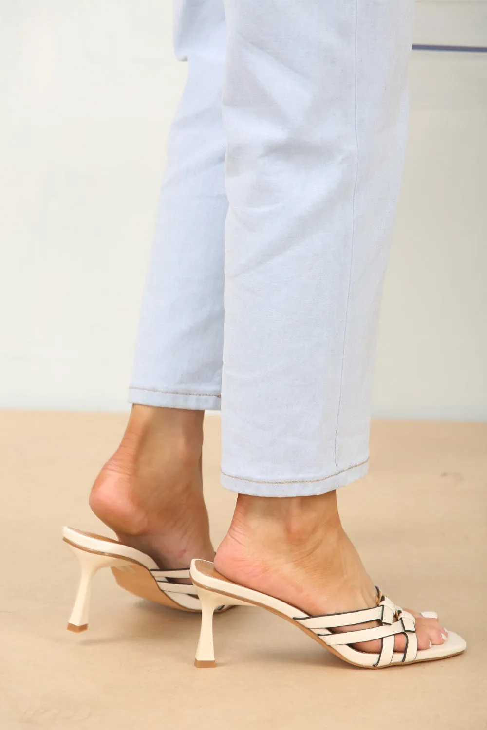 CREAM CROSS OVER BUCKLE DETAIL LOW STRAP HEEL