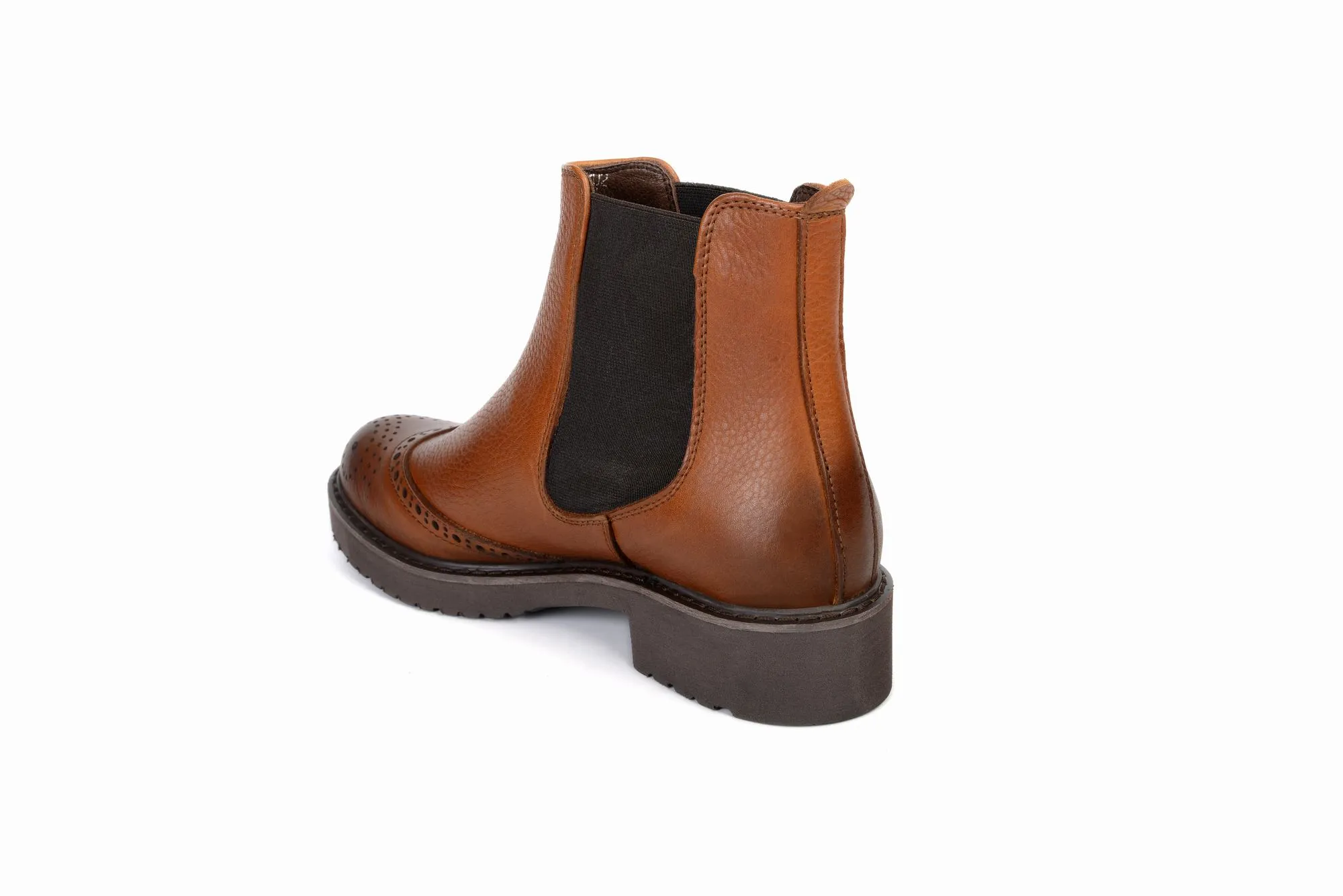 FOOT FEDERATION CHELSEA WINGTIP WOMEN'S BOOT TOBACCO